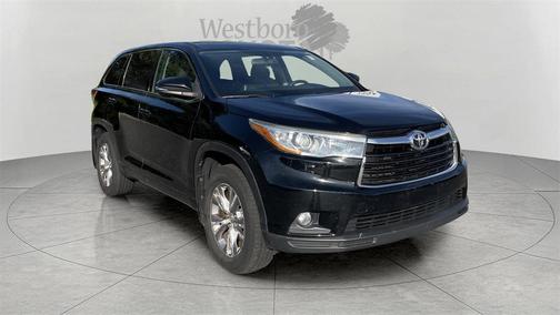 2015 Toyota Highlander LE