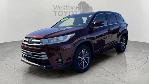 Ooh La La Rouge Mica 2018 Toyota Highlander XLE