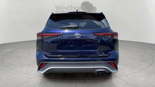 Blueprint 2025 Toyota Highlander XSE