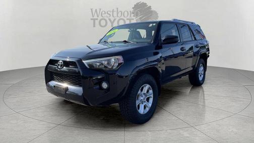 Midnight Black Metallic 2016 Toyota 4Runner SR5