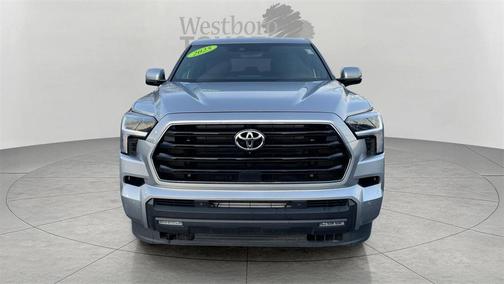 2025 Toyota Sequoia SR5