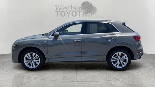 Glacier White Metallic 2025 Audi Q3 Premium 45 TFSI S line quattro Tiptronic