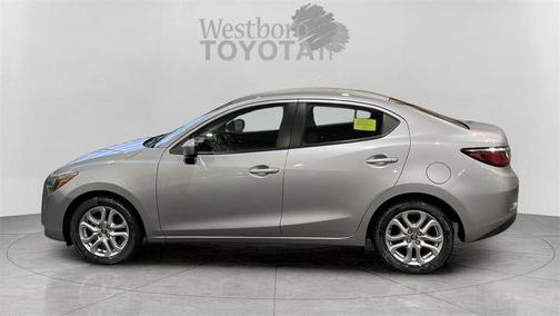 2017 Toyota Yaris iA Base