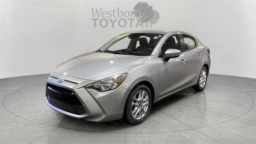 2017 Toyota Yaris iA Base