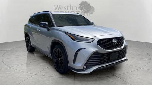 2024 Toyota Highlander XSE