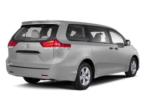 2013 Toyota Sienna XLE