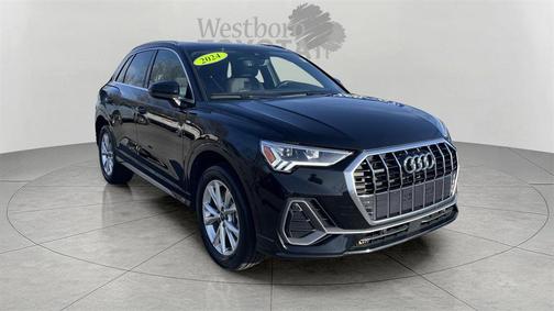 2024 Audi Q3 Premium 45 TFSI S line quattro Tiptronic