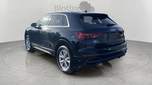 2024 Audi Q3 Premium 45 TFSI S line quattro Tiptronic