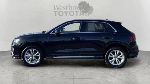 2024 Audi Q3 Premium 45 TFSI S line quattro Tiptronic