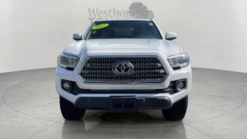 Super White 2017 Toyota Tacoma SR5