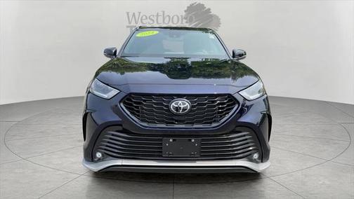 2024 Toyota Highlander XSE