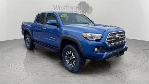 2017 Toyota Tacoma SR