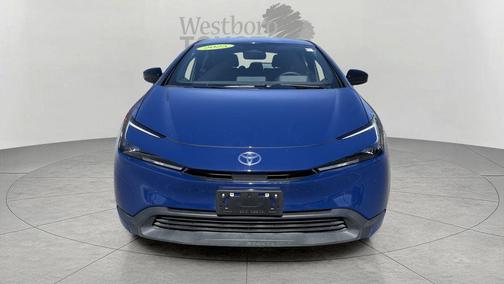 2025 Toyota Prius LE