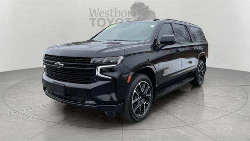 2023 Chevrolet Suburban RST