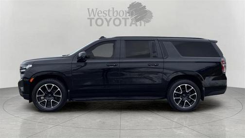 2023 Chevrolet Suburban RST