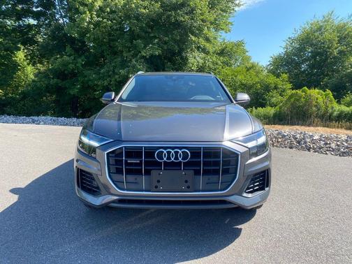 Gray Metallic 2019 Audi Q8 3.0T Premium