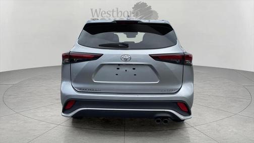 2024 Toyota Highlander XSE