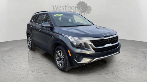2023 Kia Seltos EX