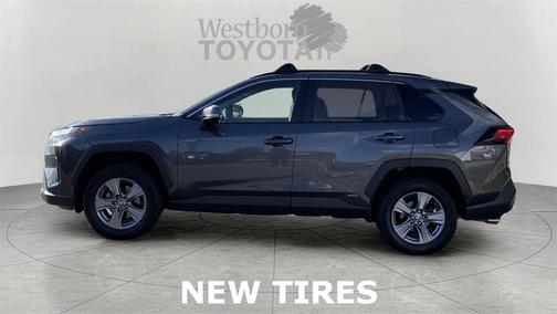 2024 Toyota RAV4 Hybrid LE