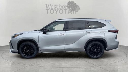 Celestial Silver Metallic 2024 Toyota Highlander XSE