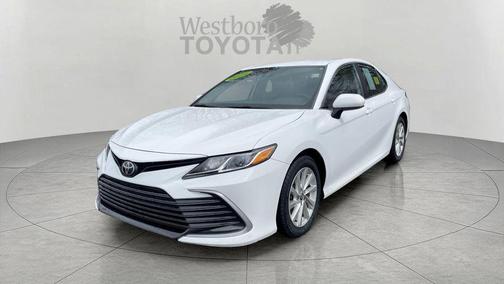 Ice Cap 2024 Toyota Camry LE