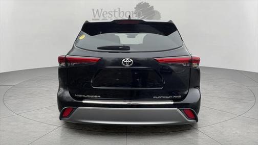 2022 Toyota Highlander Platinum