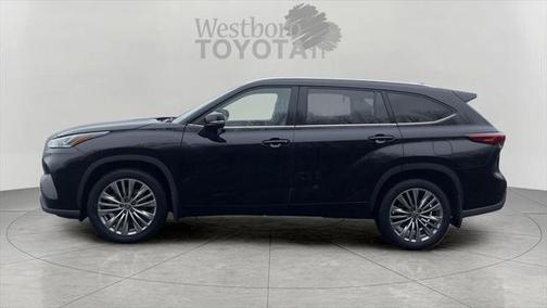 2022 Toyota Highlander Platinum