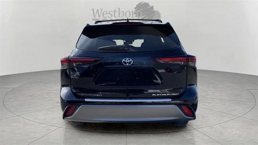 2024 Toyota Highlander Platinum