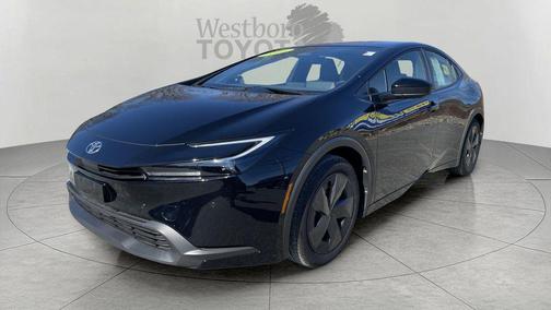 2025 Toyota Prius LE