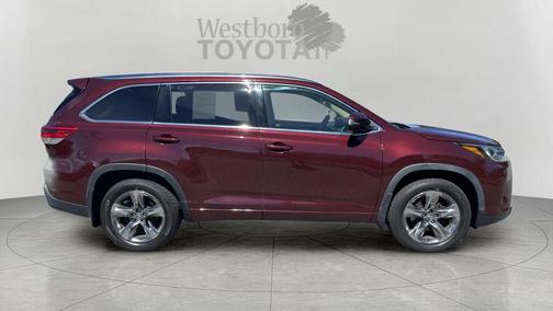 Ooh La La Rouge Mica 2019 Toyota Highlander Limited