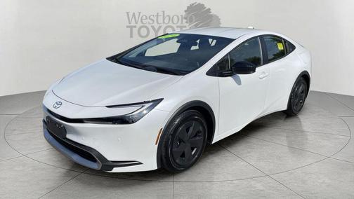 2024 Toyota Prius Prime SE
