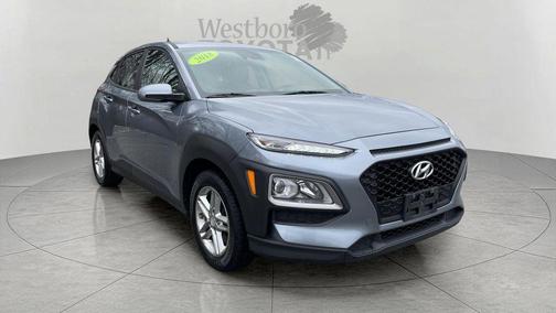Silver 2019 Hyundai KONA SE