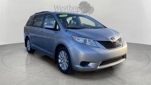 2012 Toyota Sienna LE