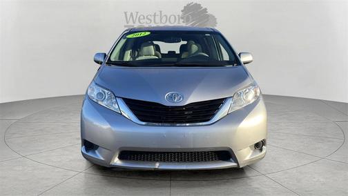 2012 Toyota Sienna LE
