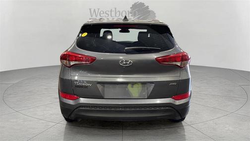 2018 Hyundai TUCSON SEL