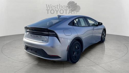 2024 Toyota Prius Prime SE