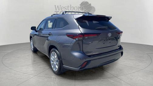 Magnetic Gray 2025 Toyota Highlander Hybrid Limited