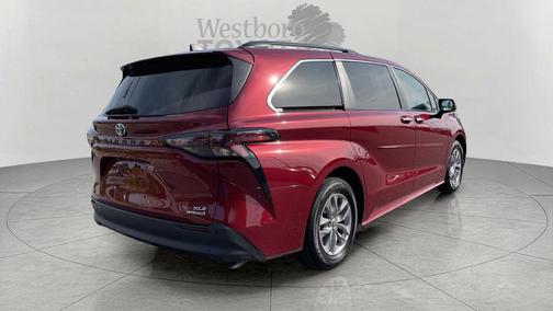 Ruby Flare Pearl 2023 Toyota Sienna XLE