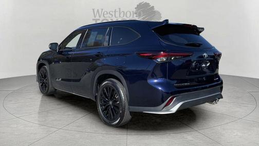 Blueprint 2025 Toyota Highlander XSE