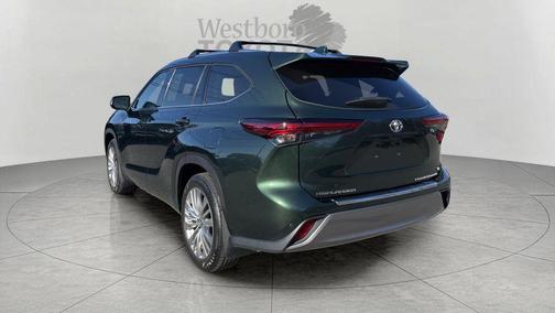 Cypress 2023 Toyota Highlander Platinum