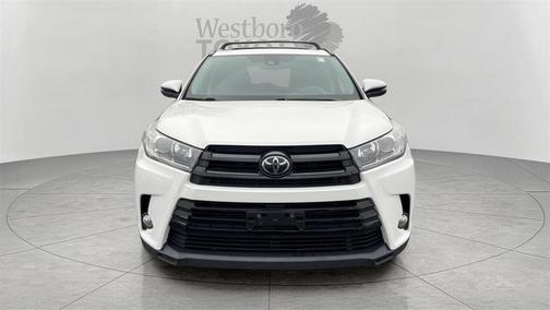 2018 Toyota Highlander SE