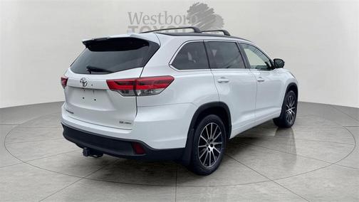 2018 Toyota Highlander SE