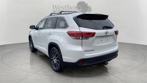 2018 Toyota Highlander SE