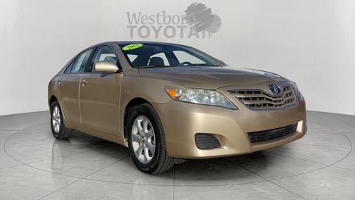 Sandy Beach Metallic 2011 Toyota Camry LE