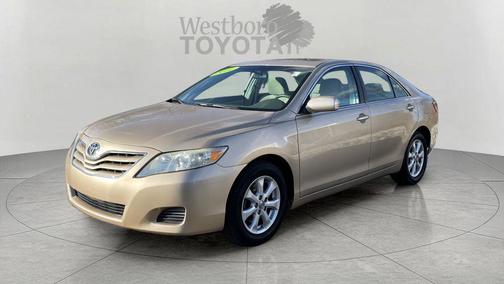 Sandy Beach Metallic 2011 Toyota Camry LE