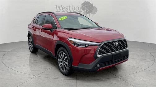 2023 Toyota Corolla Cross XLE