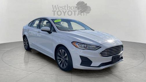 Oxford White 2019 Ford Fusion SE