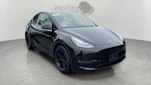 2022 Tesla Model Y Long Range Dual Motor All-Wheel Drive
