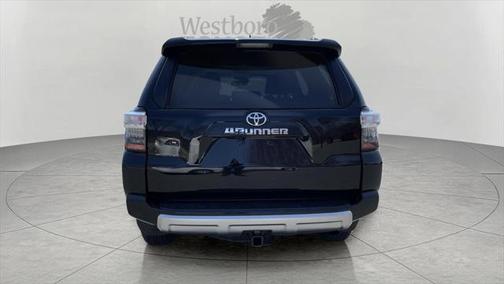 2024 Toyota 4Runner TRD Off Road