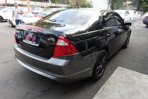 2012 Ford Fusion SE